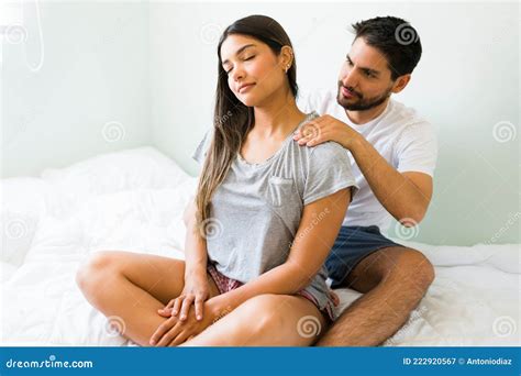 bf sex massage|boyfriend girlfriend massage Search